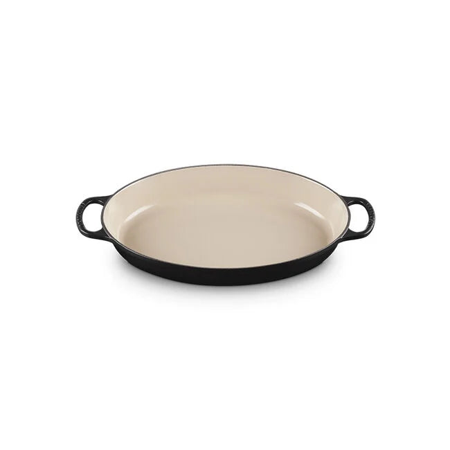 Signature Oval Baker