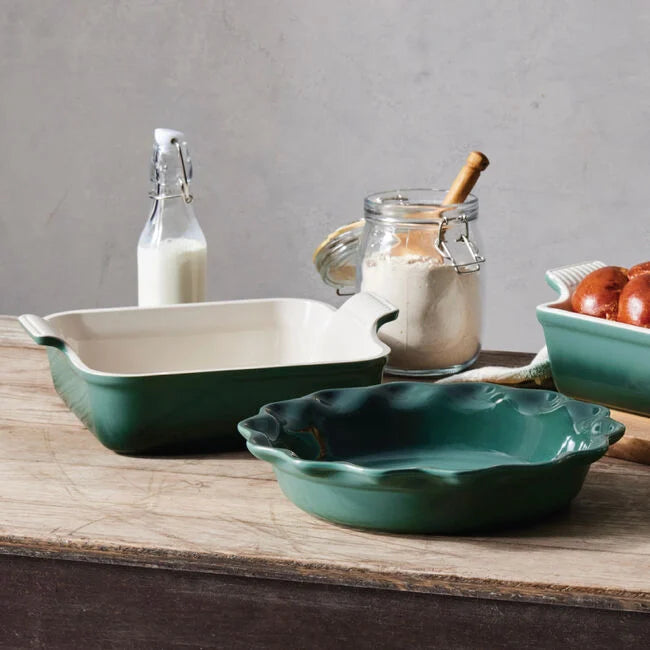 Heritage 4-Piece Bakeware Essentials Set