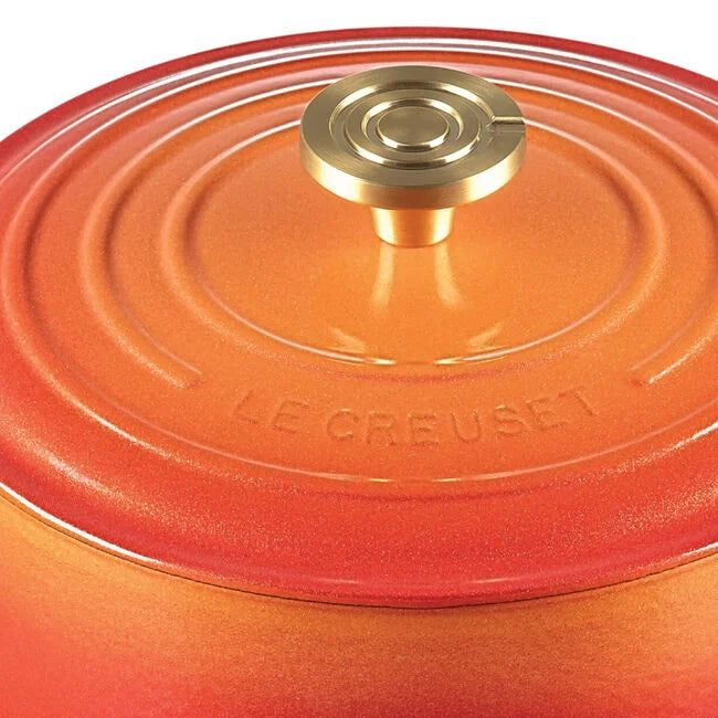 Signature Round Dutch Oven with Crucible Knob