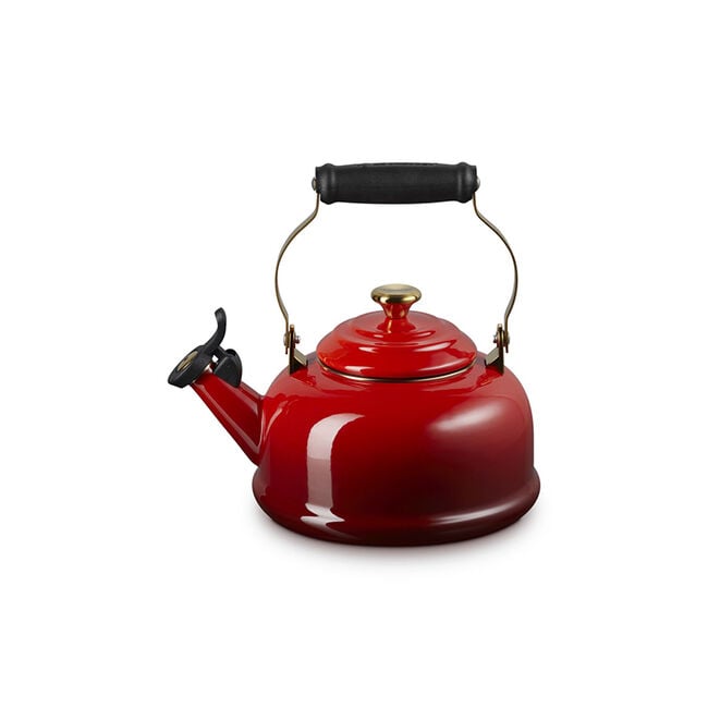 Classic Whistling Kettle with Gold KnobCerise