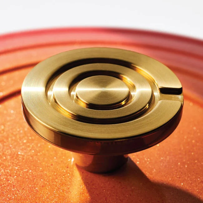 Signature Round Braiser with Crucible Knob