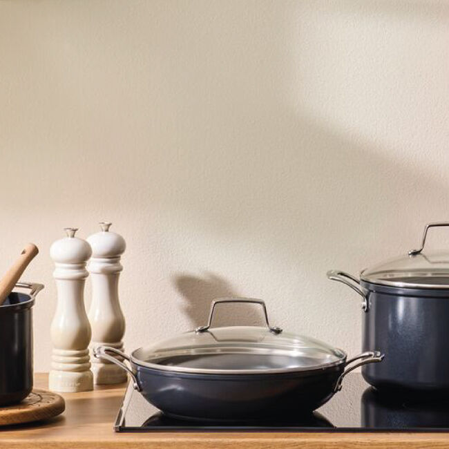 Essential Non-stick Ceramic Shallow Braiser with Glass Lid