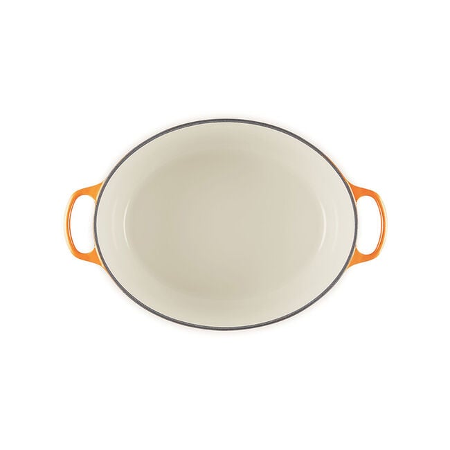 Signature Oval Dutch Oven with Crucible Knob