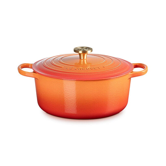 Signature Round Dutch Oven with Crucible Knob