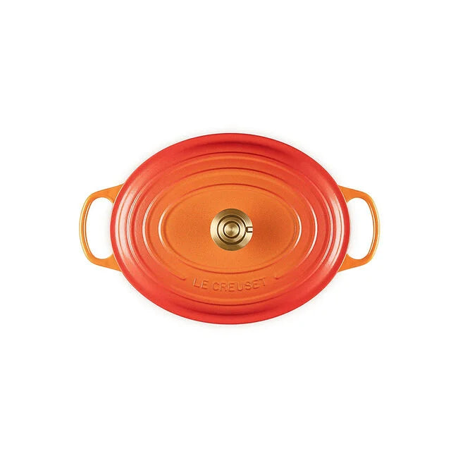Signature Oval Dutch Oven with Crucible Knob