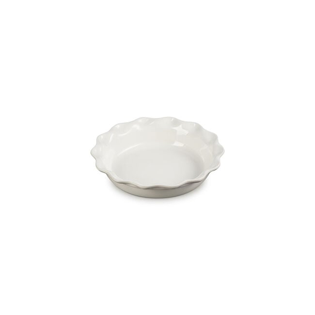 Heritage Fluted Pie DishMatte White