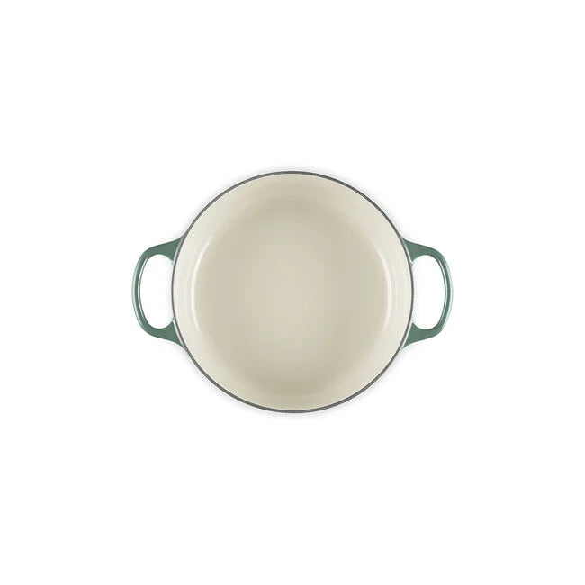 Signature Wide Round OvenArtichaut