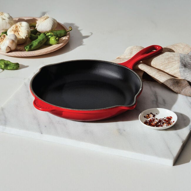 Traditional Round SkilletCerise